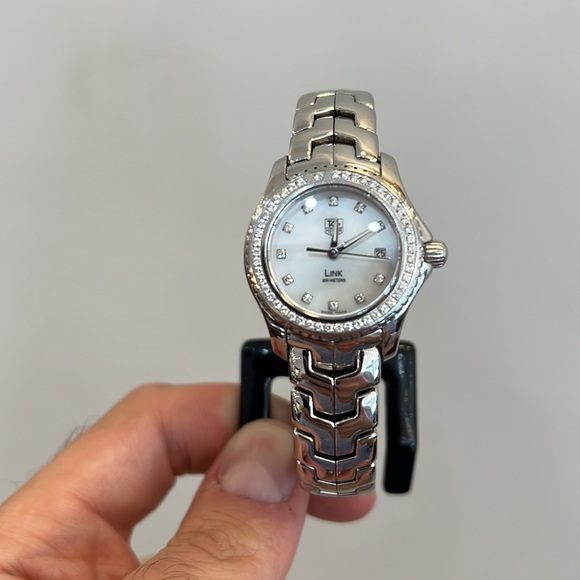 DIAMOND DIAL and DIAMOND BEZEL TAG HEUER LADIES LINK MOTHER OF PEARL QUA… - Picture 2 of 6